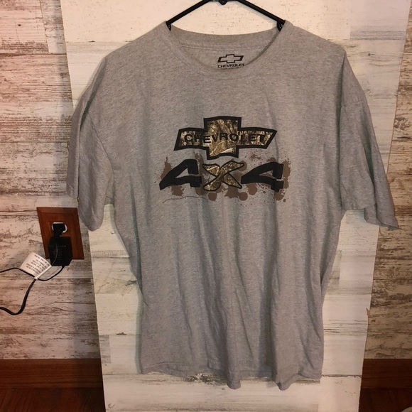 Chevy shirt 4X4 Chevrolet short sleeve shirt size XL camo print outdoor style​​ - Picture 2 of 5